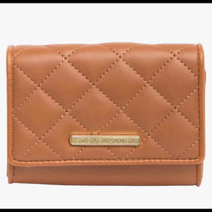 Steve Madden BBrett Compact Quilted Wallet